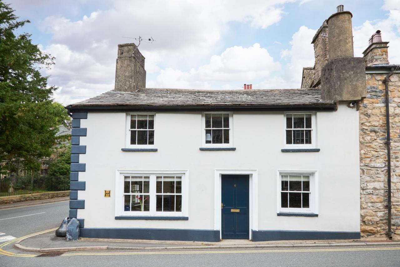 The Dalesman Country Inn Sedbergh Exterior photo
